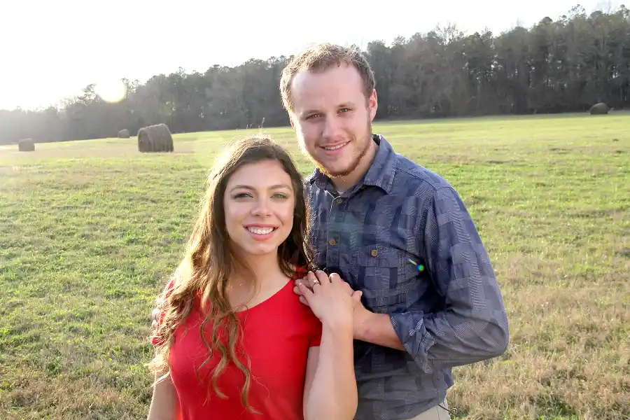 Josiah-&-Lauren-Engagement