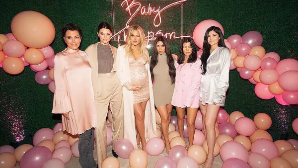 Kris Jenner, Kendall Jenner, Khloe Kardashian, Kim Kardashian West, Kourtney Kardashian, Kylie Jenner, Baby Shower, Pink