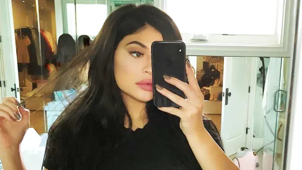 kylie-jenner-waist-trainer