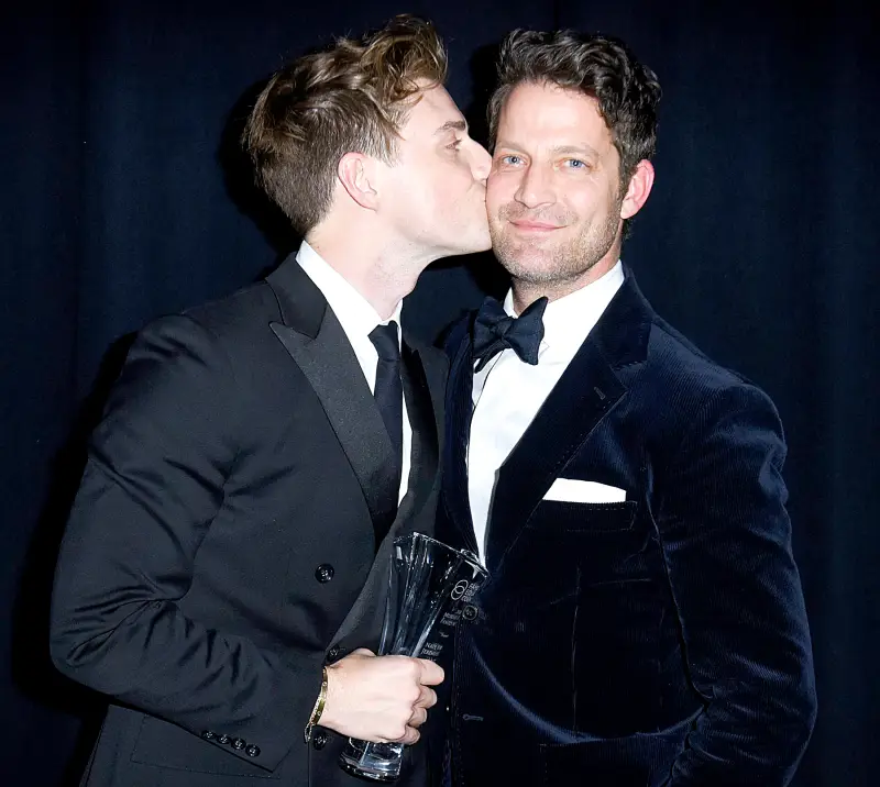 Nate-Berkus-and-Jeremiah-Brent-kiss