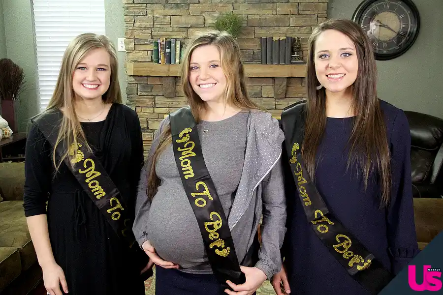 Pregnant-Joy-Jinger-Kendra-sash Duggar