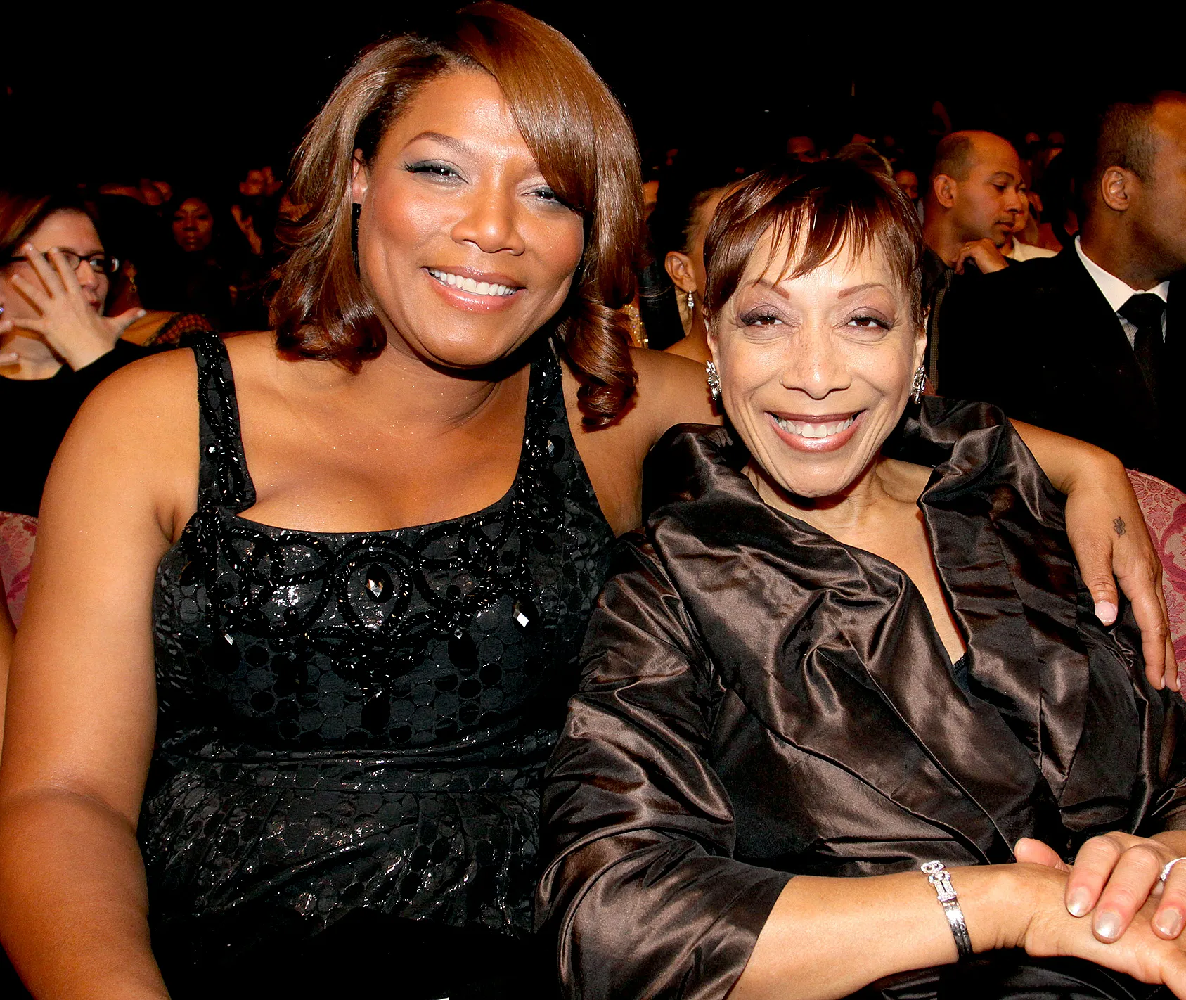 Queen-Latifah-and-her-mother-Rita-Owens-death