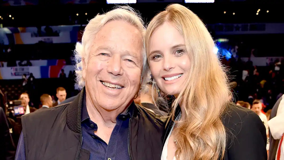 robert-kraft-ricki-noel-lander-expecting