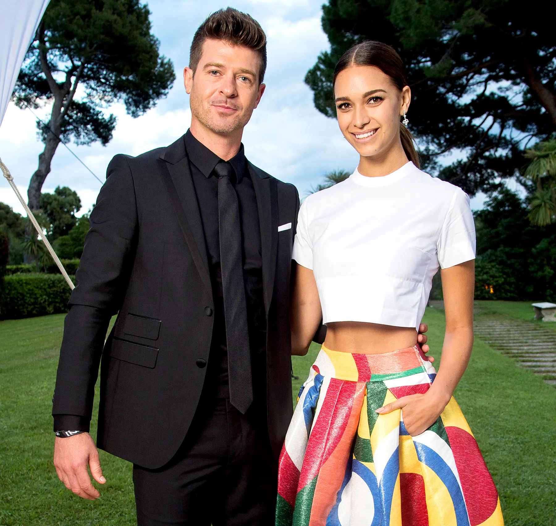 Robin-Thicke-and-April-Love-Geary