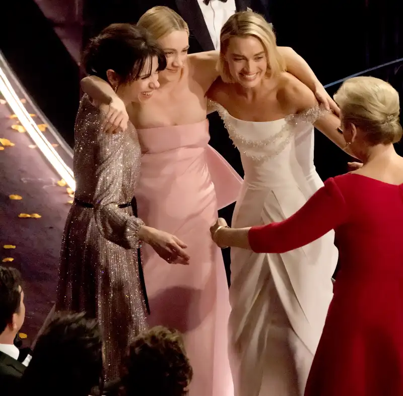 SALLY-HAWKINS,-SAOIRSE-RONAN,-MARGOT-ROBBIE,-MERYL-STREEP