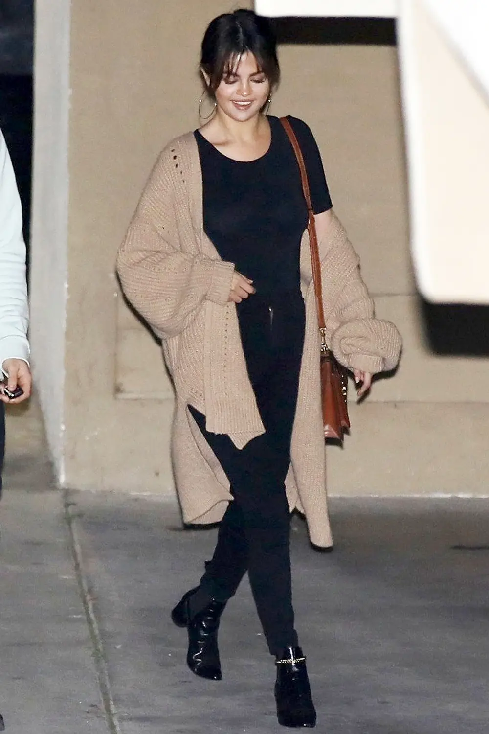 Selena Gomez Justin Bieber Attend Church Leave Separately