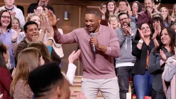 Will Smith performs a "Sitcom Remix"