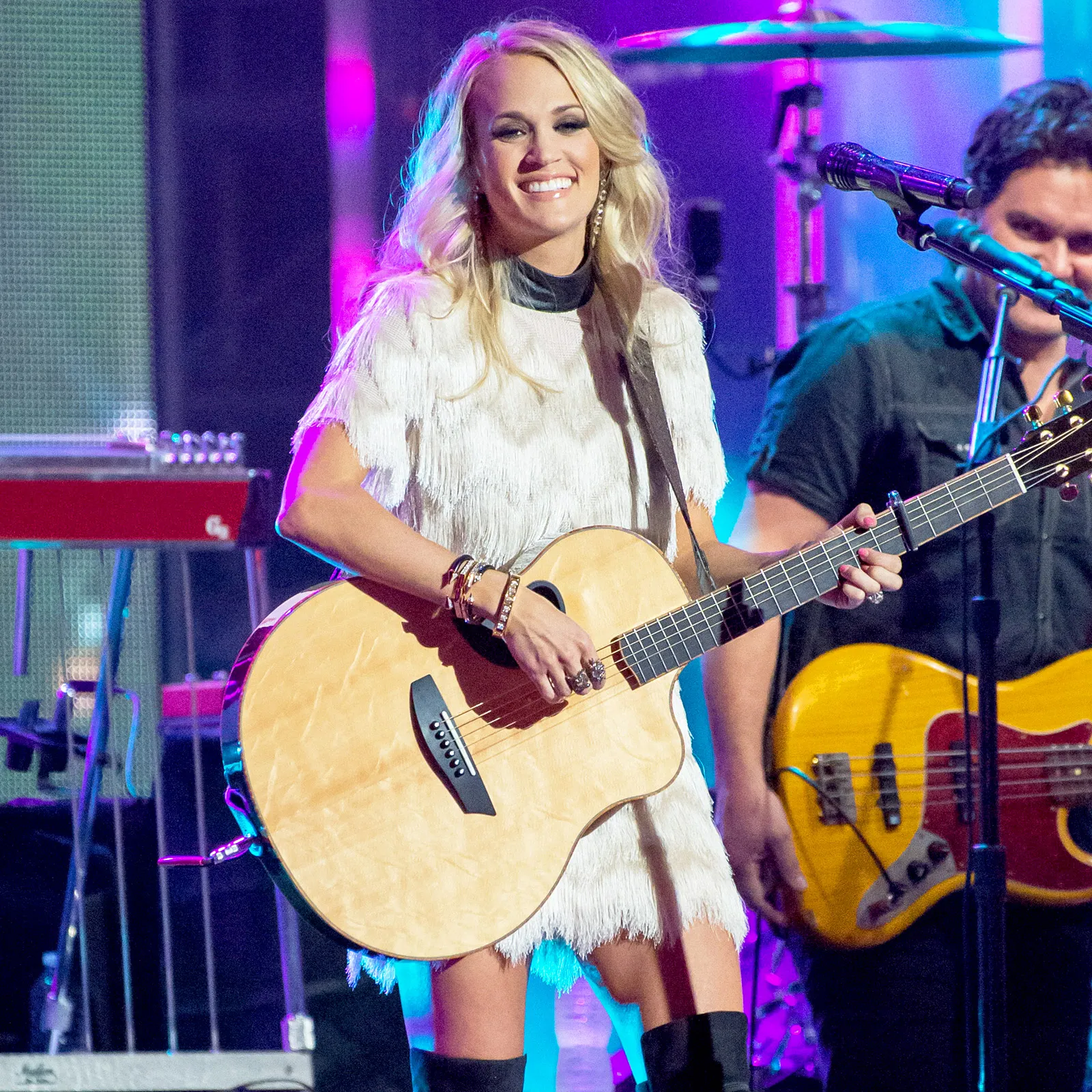 Carrie Underwood performs on 'Jimmy Kimmel Live' on October 27, 2015 in Los Angeles, California.