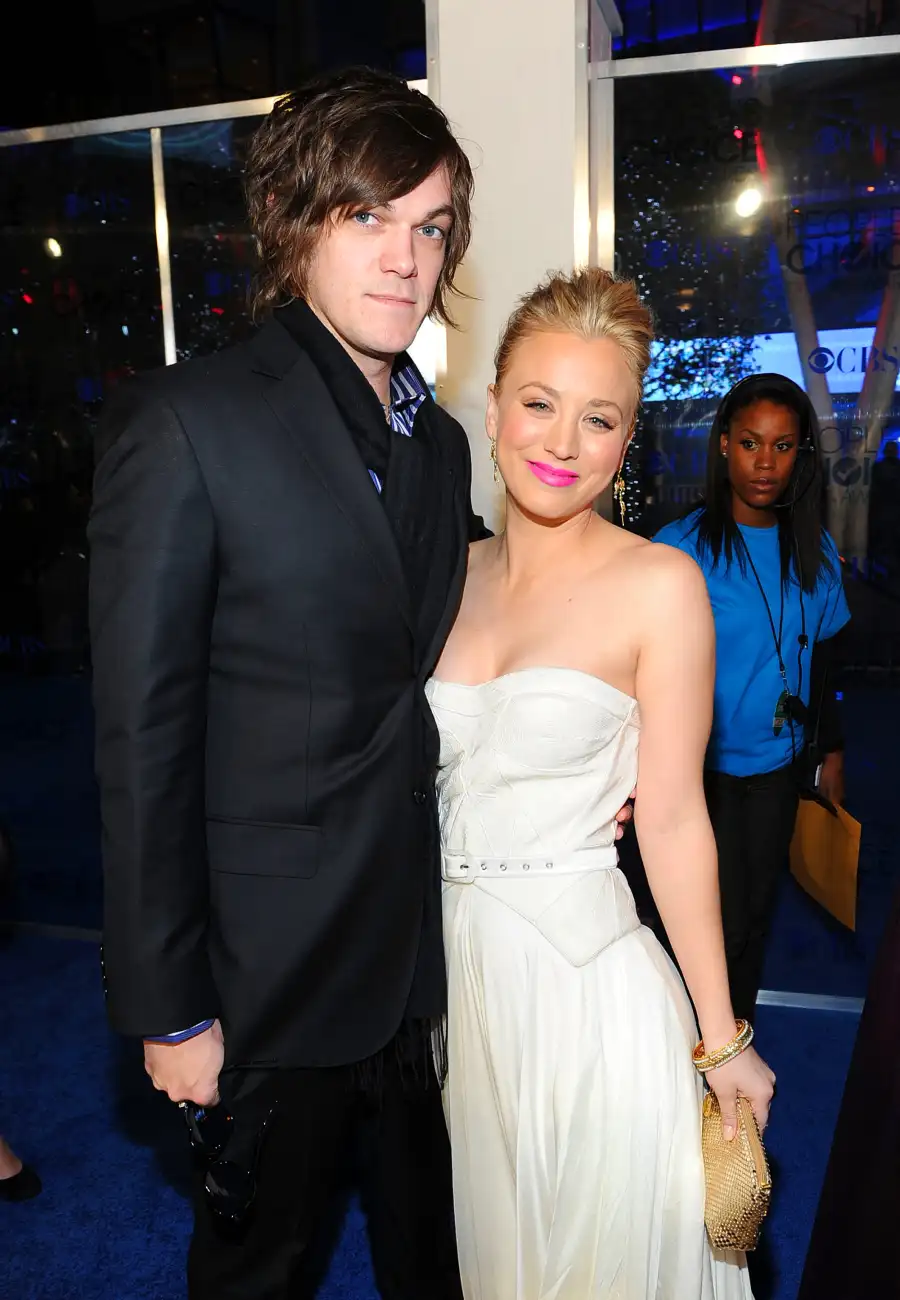 Kaley Cuoco Love Life Gallery