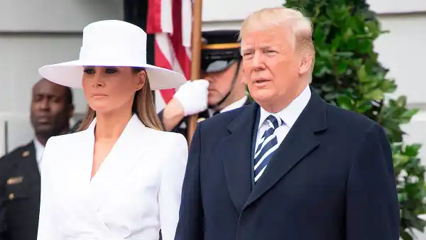Donald Trump Melania Trump holding hands