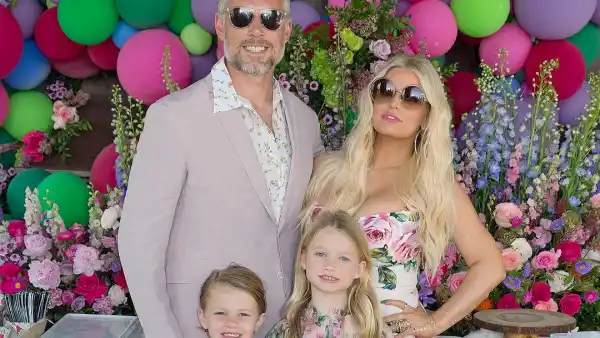 Eric Johnson, Jessica Simpson, Maxwell Drew, Ace Knute, Easter, Instagram