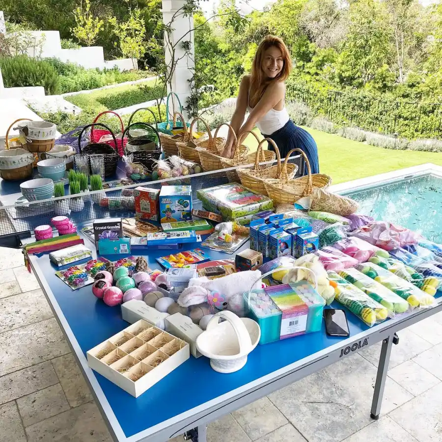 Julianne Hough, Easter, Instagram