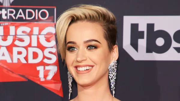 Katy Perry tooth jewelry
