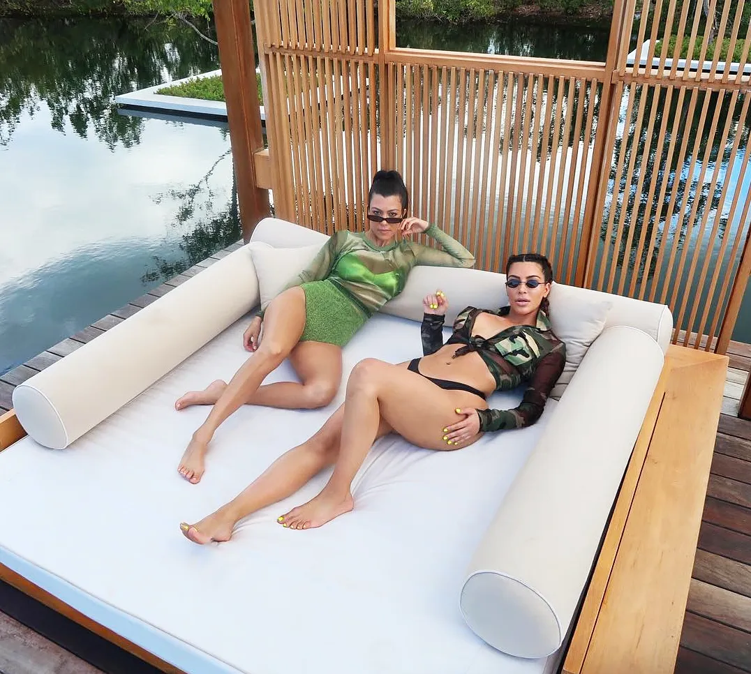 Kourtney Kardashian Kim Kardashian National Sibling Day