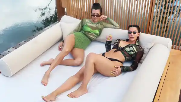 Kourtney Kardashian Kim Kardashian National Sibling Day