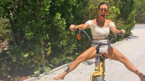 Kourtney Kardashian, Younes Bendjima, Vacation, Turks and Caicos