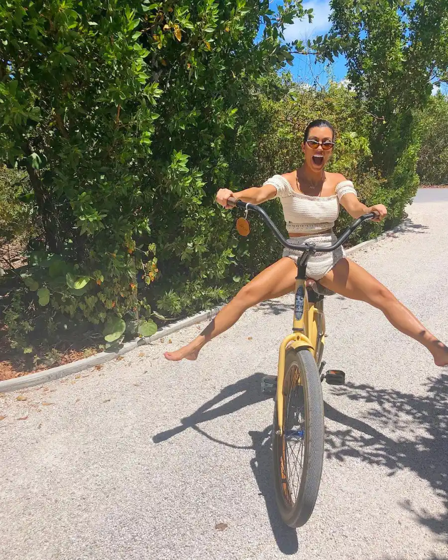 Kourtney Kardashian, Younes Bendjima, Vacation, Turks and Caicos