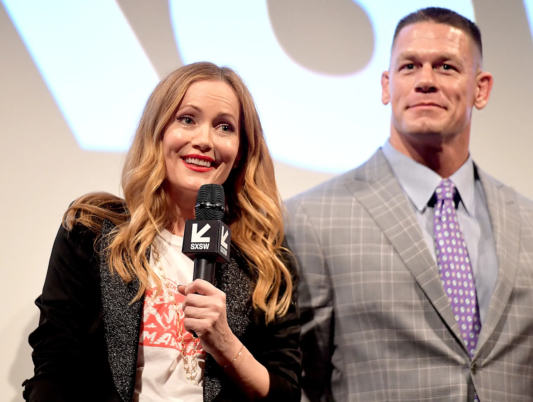 Leslie-Mann-and-John-Cena