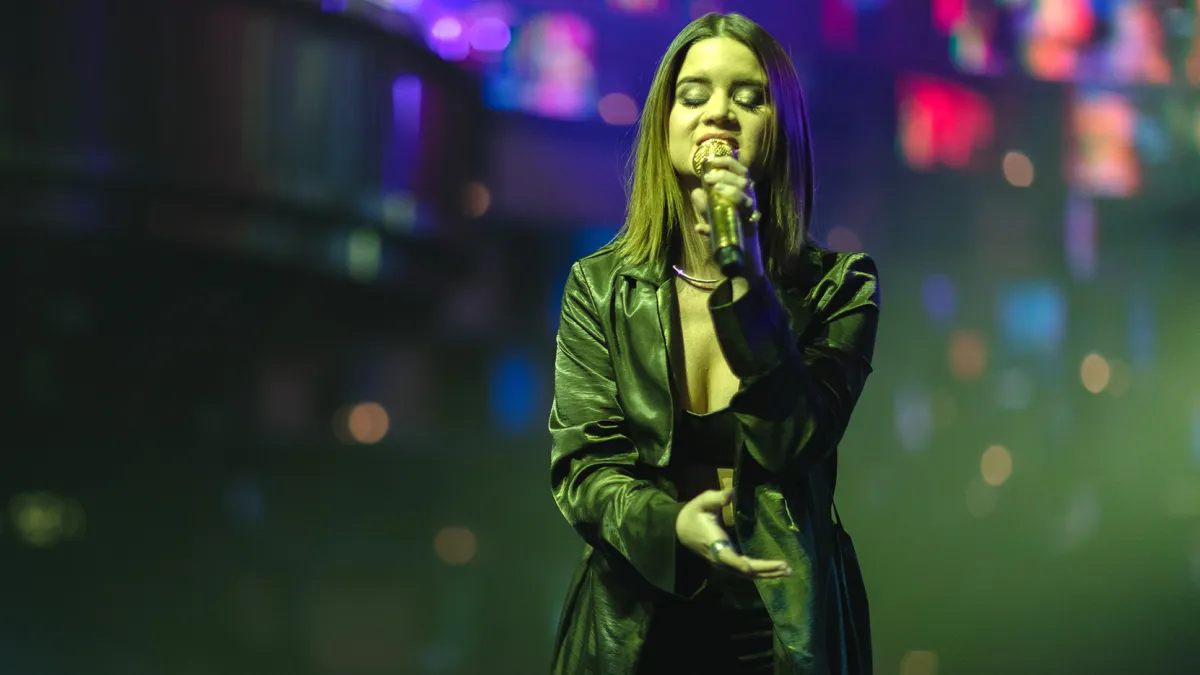 Maren Morris_OMNIA Nightclub_Photo Cred Joe Janet.jpg