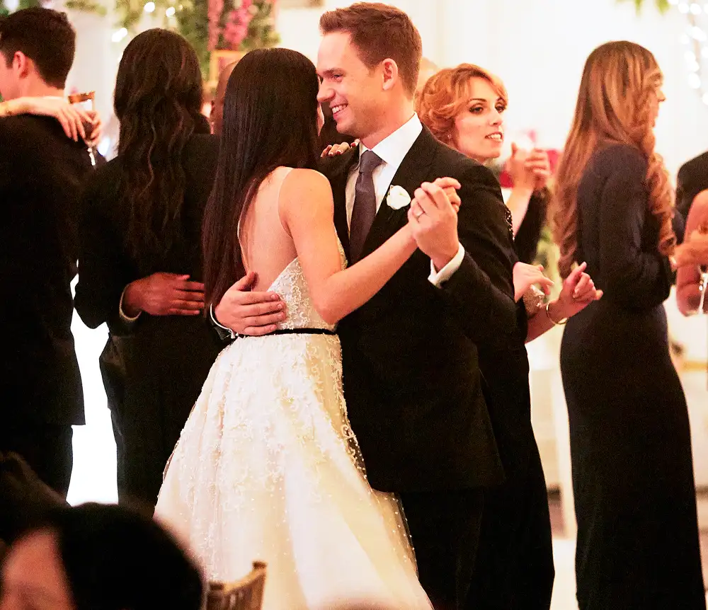 Patrick J. Adams as Mike Ross and Meghan Markle as Rachel Zane in &lsquo;Suits&lsquo;