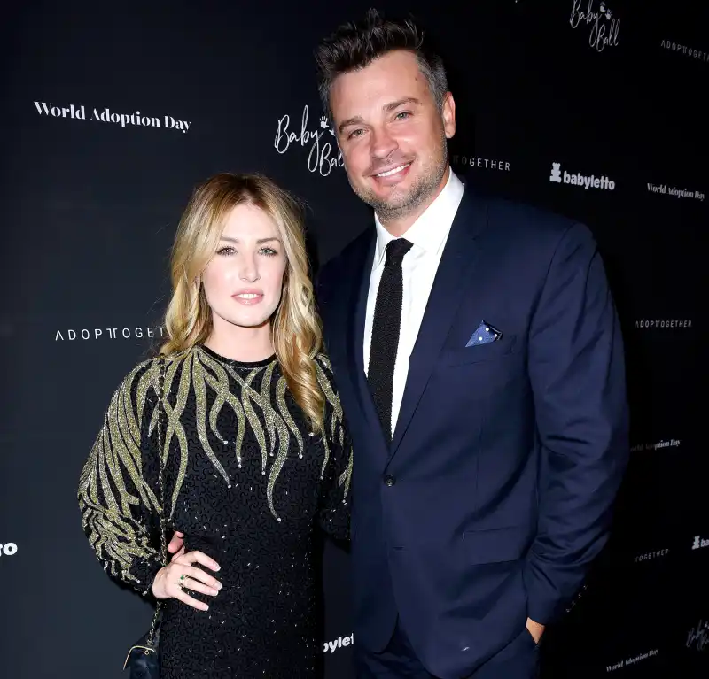 Tom-Welling-and-Jessica-Rose-Lee-engaged