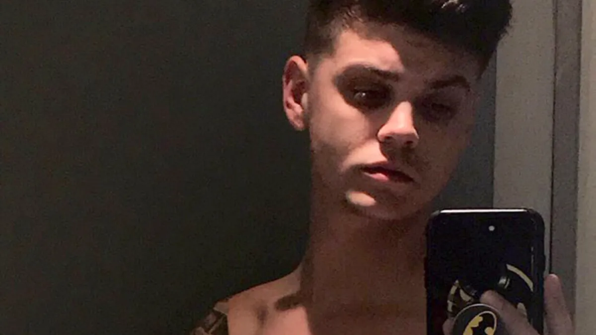 Catelynn shares sexy pic of Tyler Baltierra