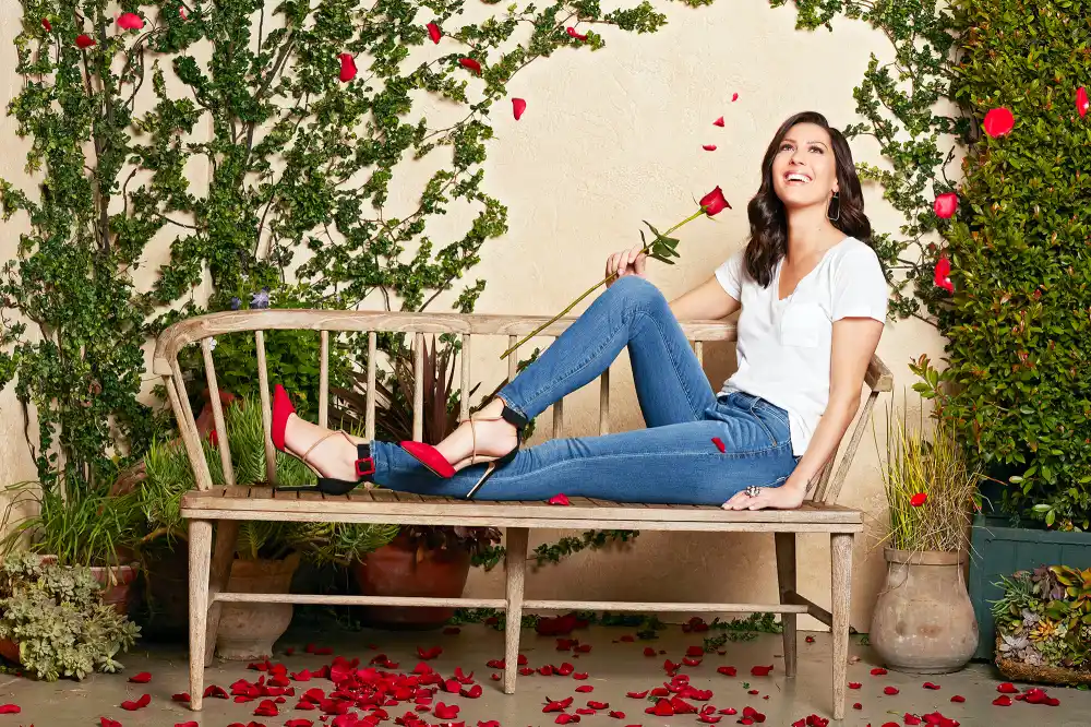Becca Kufrin The Bachelorette Engaged