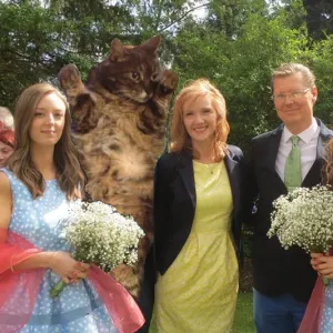 Chloe-Forsberg-cat-photos