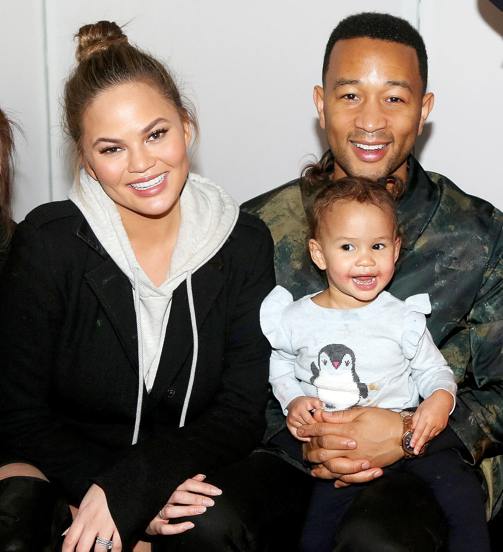 chrissy-teigen-luna-john-legend