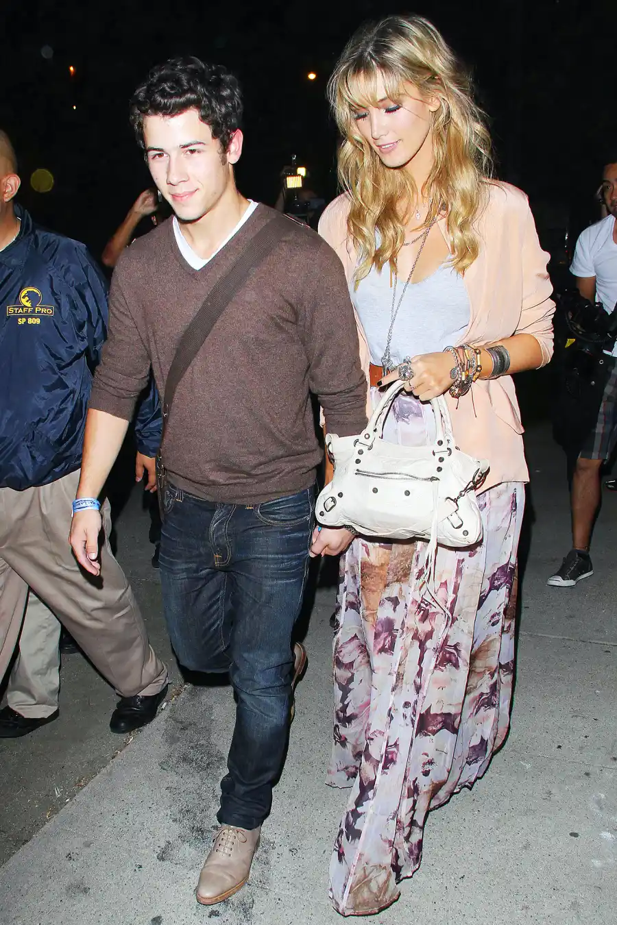 Nick Jonas Dating History Timeline Delta Goodrem