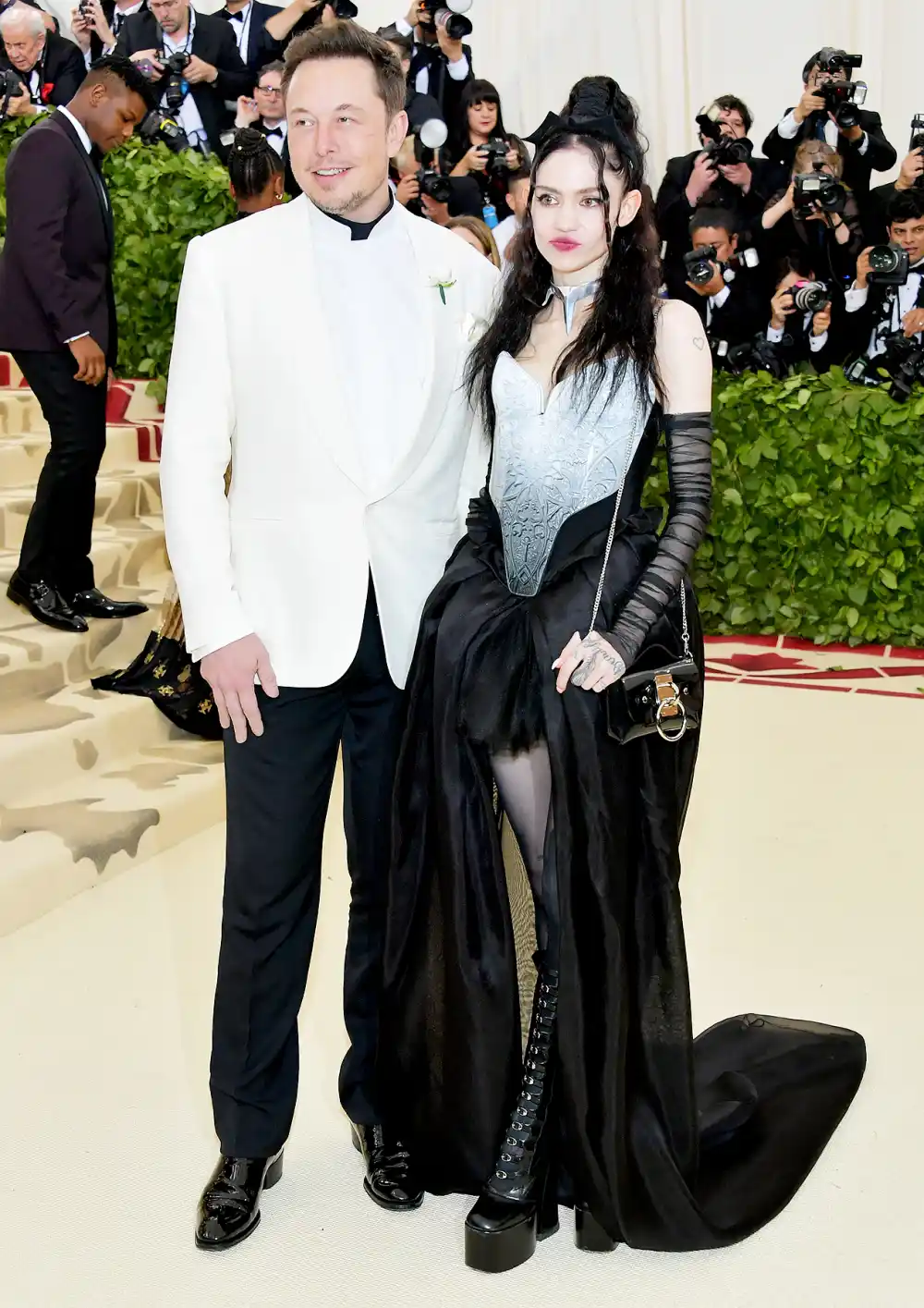 Elon-Musk-grimes-met-gala-2018