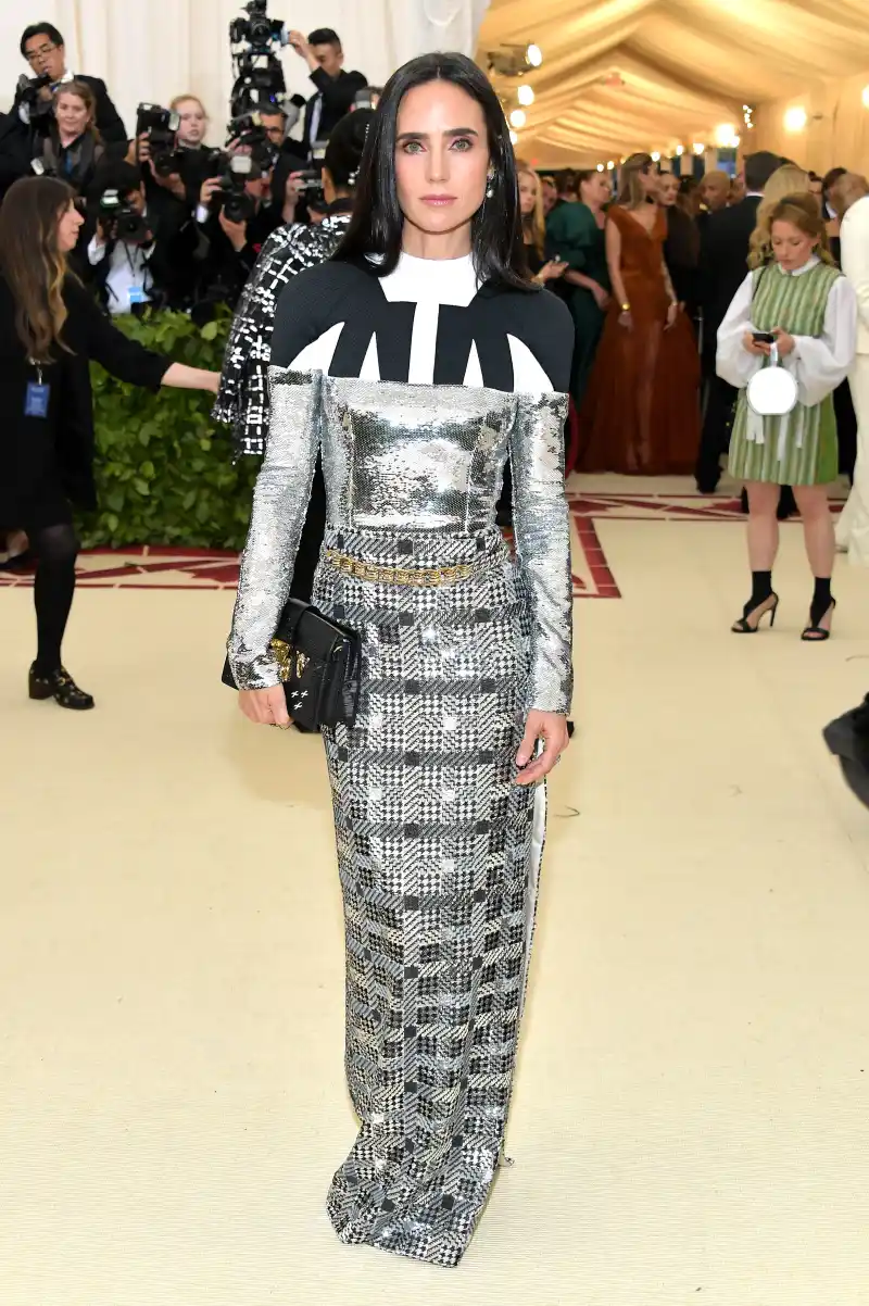 Jennifer Connelly met 18