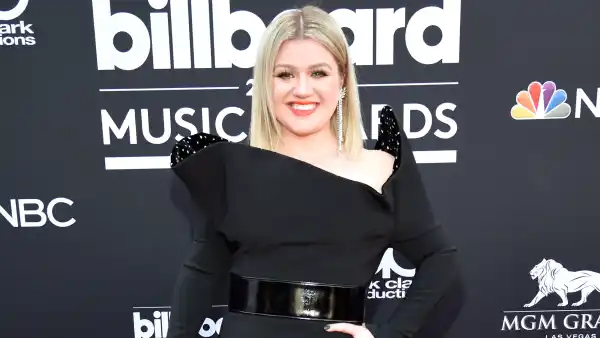 Kelly Clarkson BB