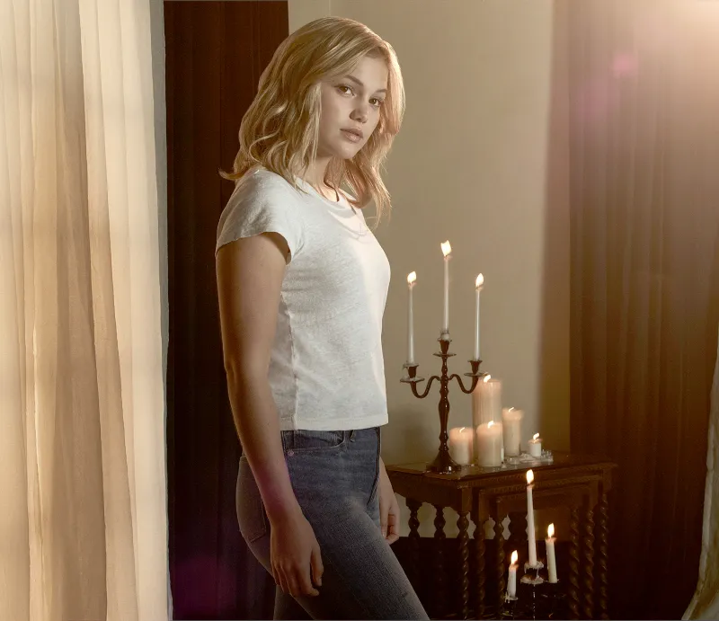 Olivia-Holt-in-Cloak-Dagger