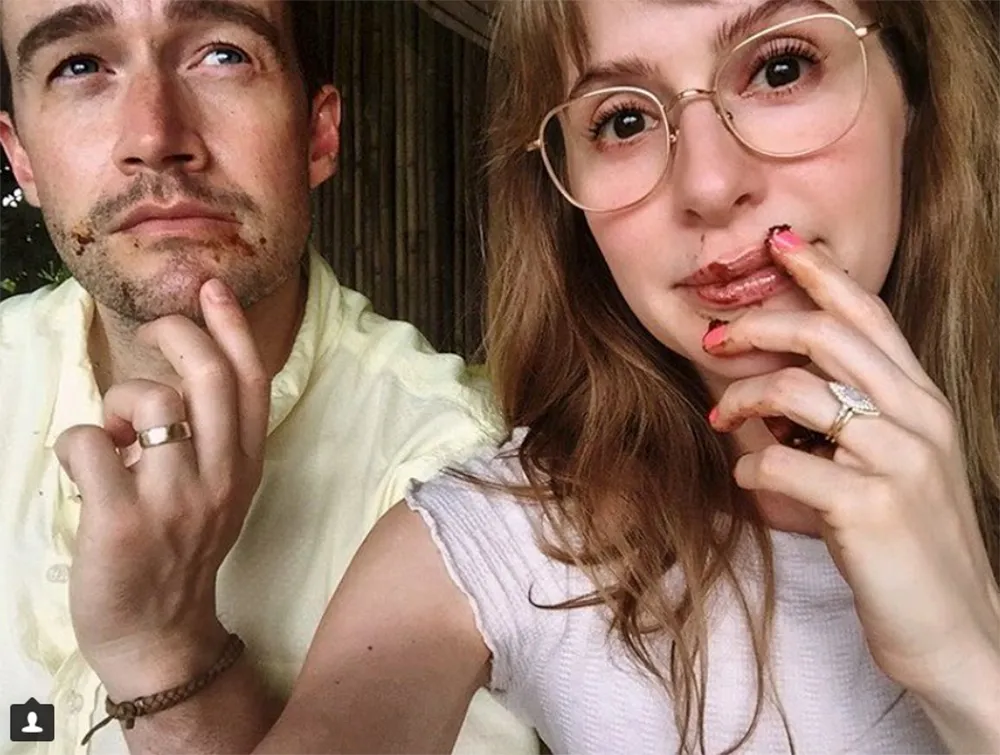 Robert Buckley marries Jenny Wade