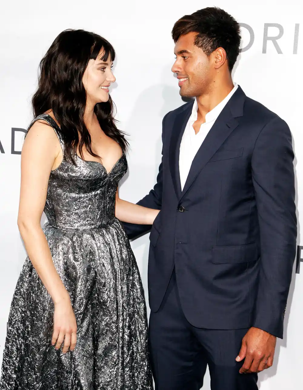 Shailene Woodley Ben Volavola Red Carpet Debut Adrift Premiere