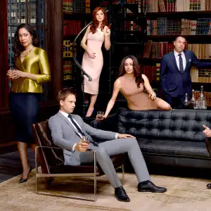 Suits-cast-arrives-for-meghan-markle-prince-harry-wedding