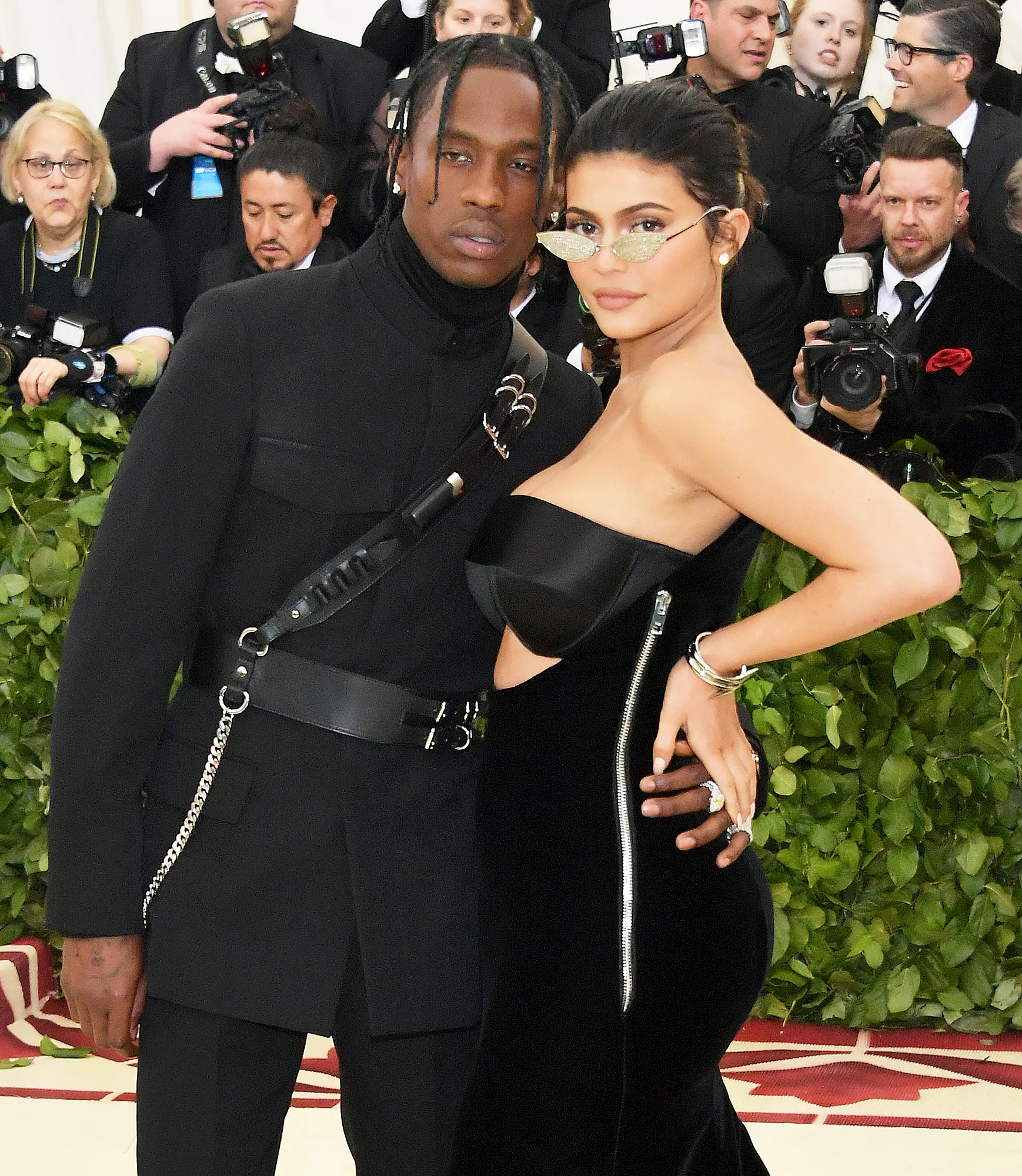 travis-scott-kylie-jenner-met-gala