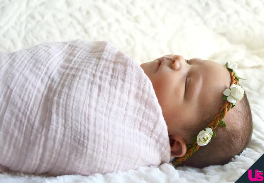 Ty-Brown-Elizabeth-Kitt-twins