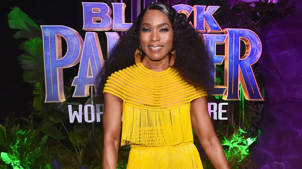 Angela Bassett