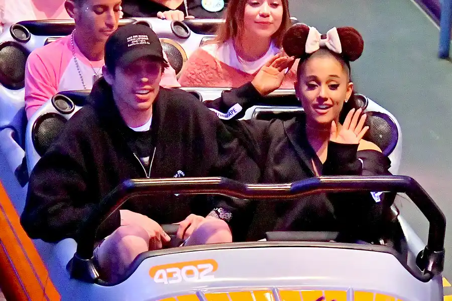 Ariana-Grande-Pete-Davidson-engagement-ring-disney