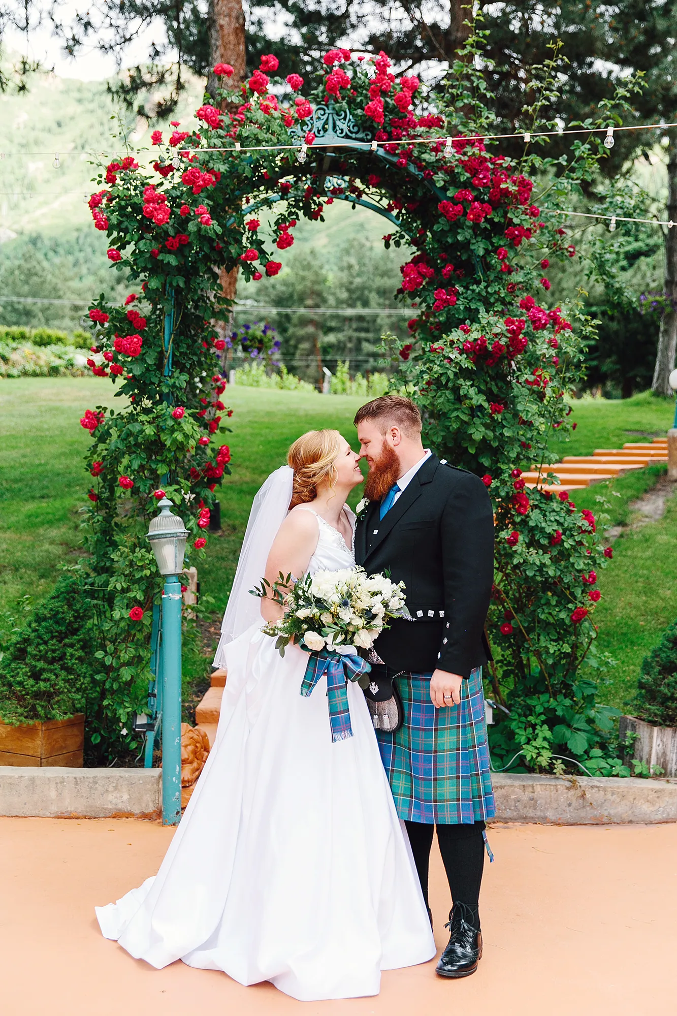 Sister Wives Aspyn Brown Mitch Thompson Wedding