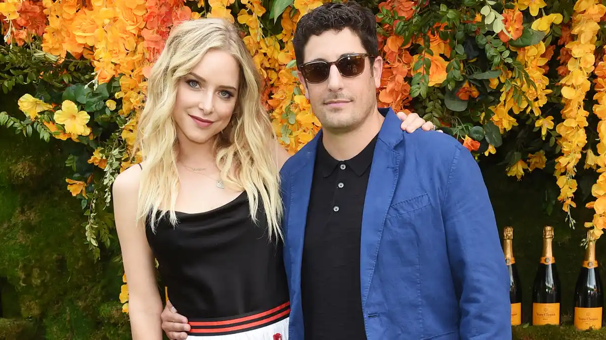 Jason Biggs and Jenny Mollen
