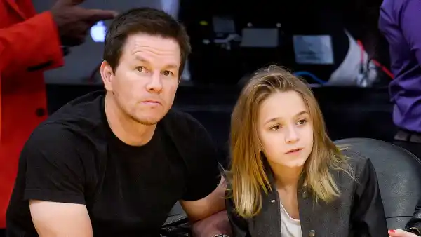 Mark-Wahlberg-Ella