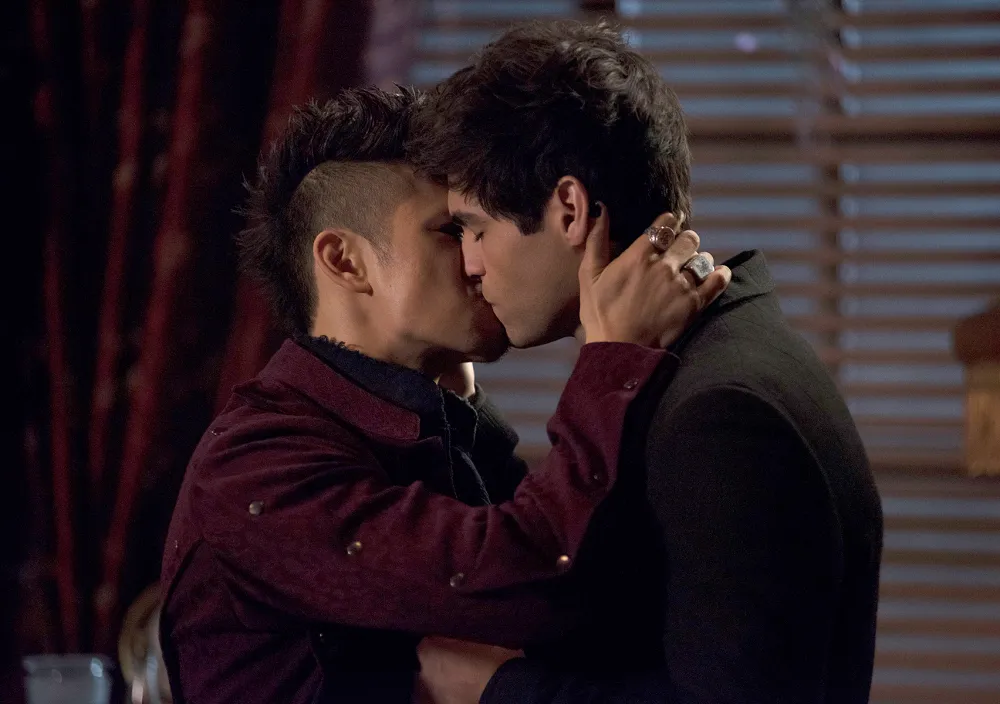 Harry Shum Jr. and Matthew Daddario on Shadowhunters
