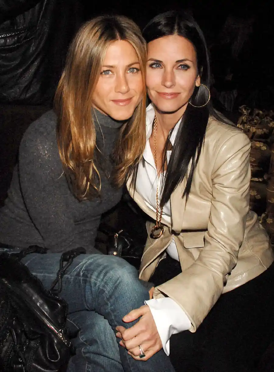 Jennifer Aniston and Courteney Cox