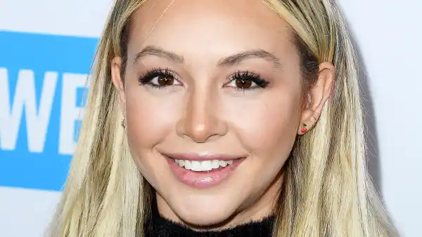Corinne Olympios bachelor fear factor