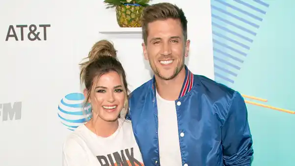 JoJo-Fletcher-and-Jordan-Rodgers-wedding