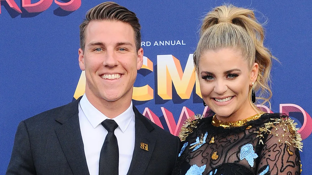 Lauren Alaina, Alex Hopkins, Engaged