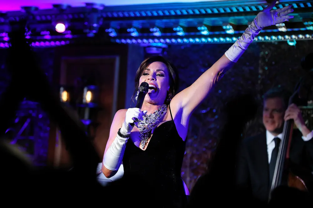 Luann De Lesseps, Cabaret